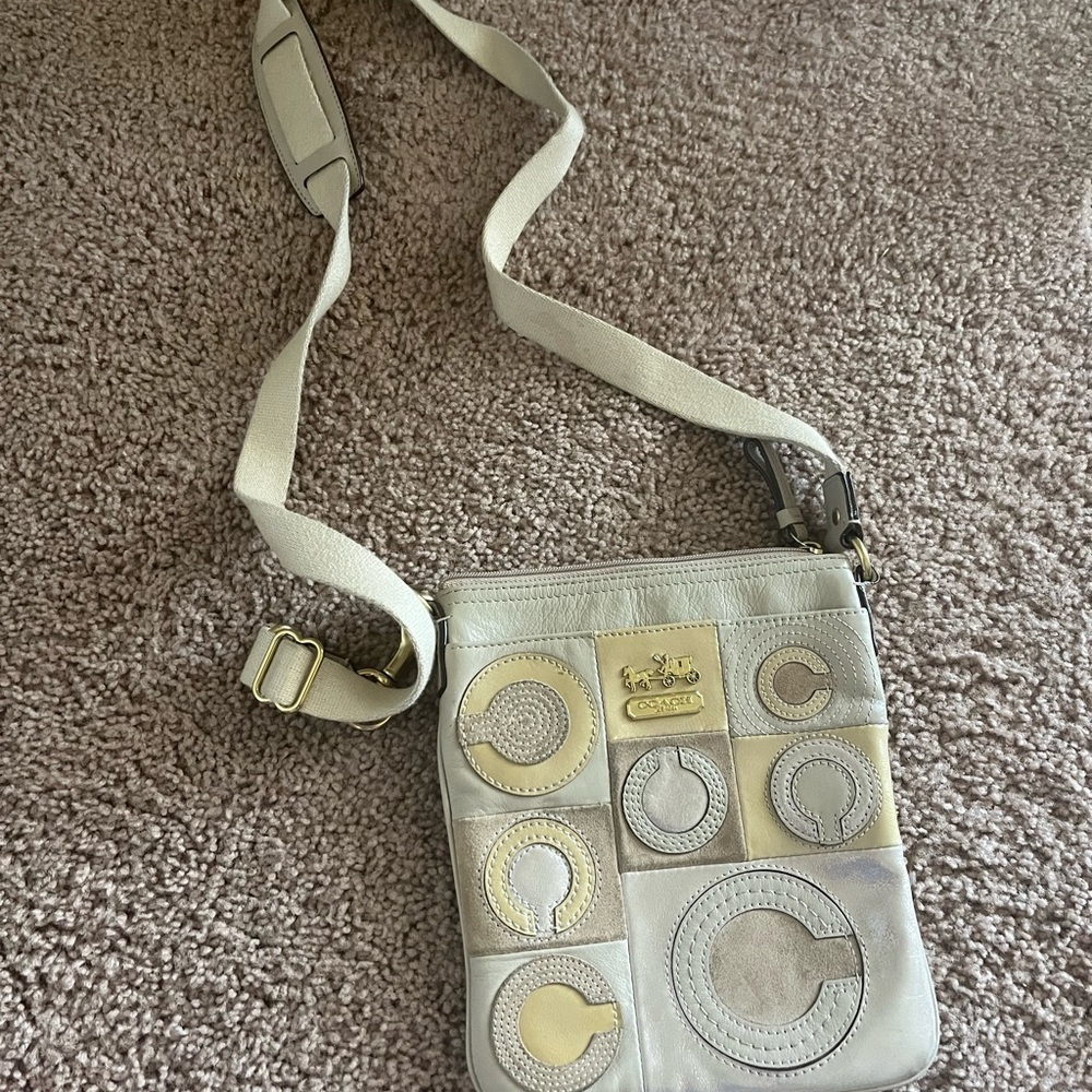 Coach Kitt Messenger Crossbody